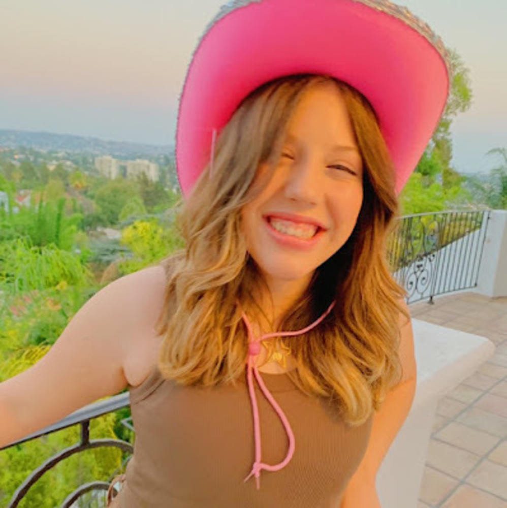 Meet your Posher, August